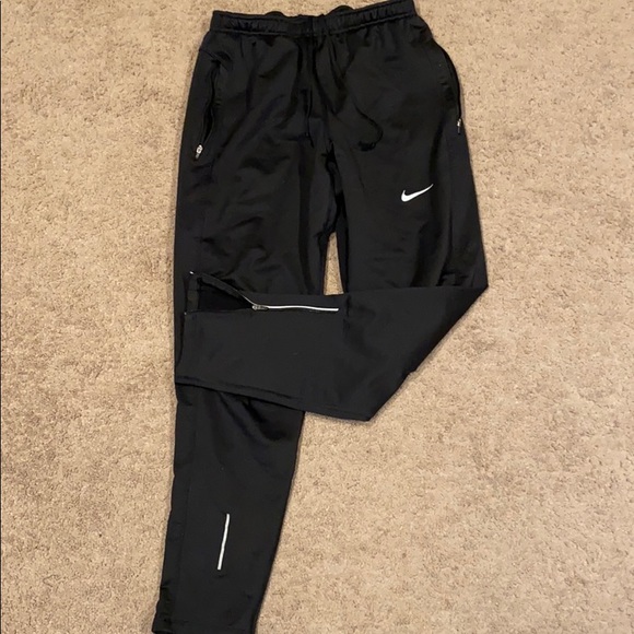 nike sweatpants zipper ankle